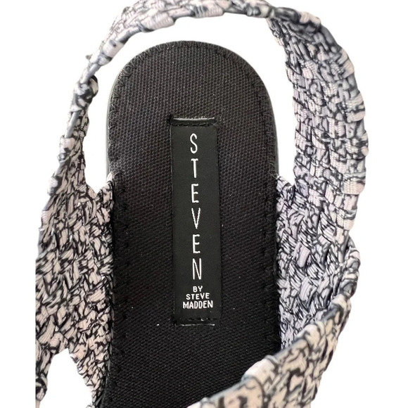 Steve Madden Torrist Woven Wedge Sandal, Blue/White, Size US 8.5. In box new - Picture 4 of 11